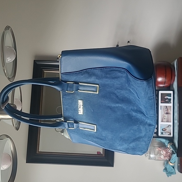 Kenneth Cole Reaction  Satchel - Picture 4 of 12